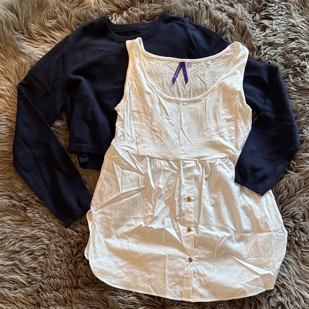 Seraphine maternity 2-piece White Sleeveless tank with navy Sweater